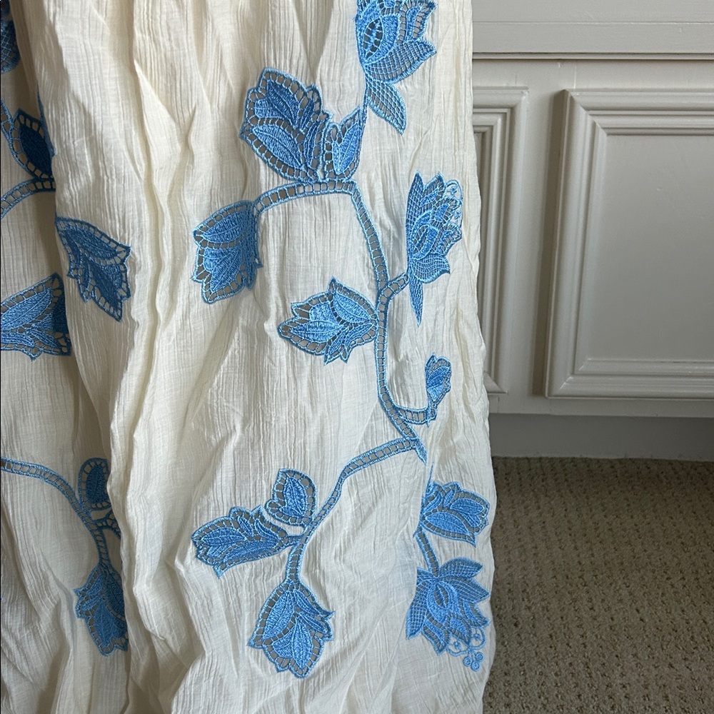 NWT Lalavon Cream Maxi Dress - Picture 3 of 10